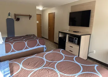 Baymont Inn And Suites By Wyndham Platteville hotel thumbnail 7