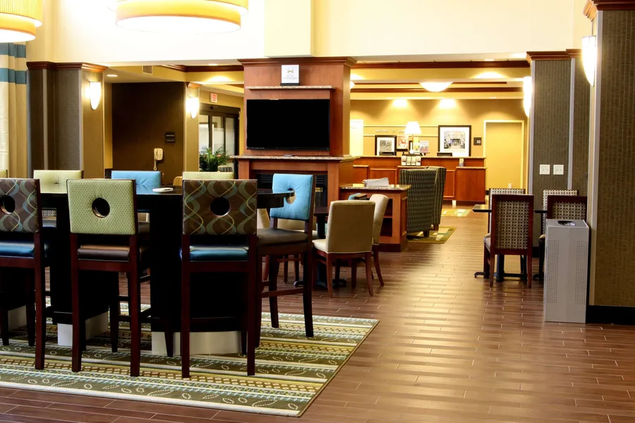 Hampton Inn & Suites Paducah hotel detail image 2
