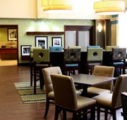 Hampton Inn & Suites Paducah hotel detail image 3