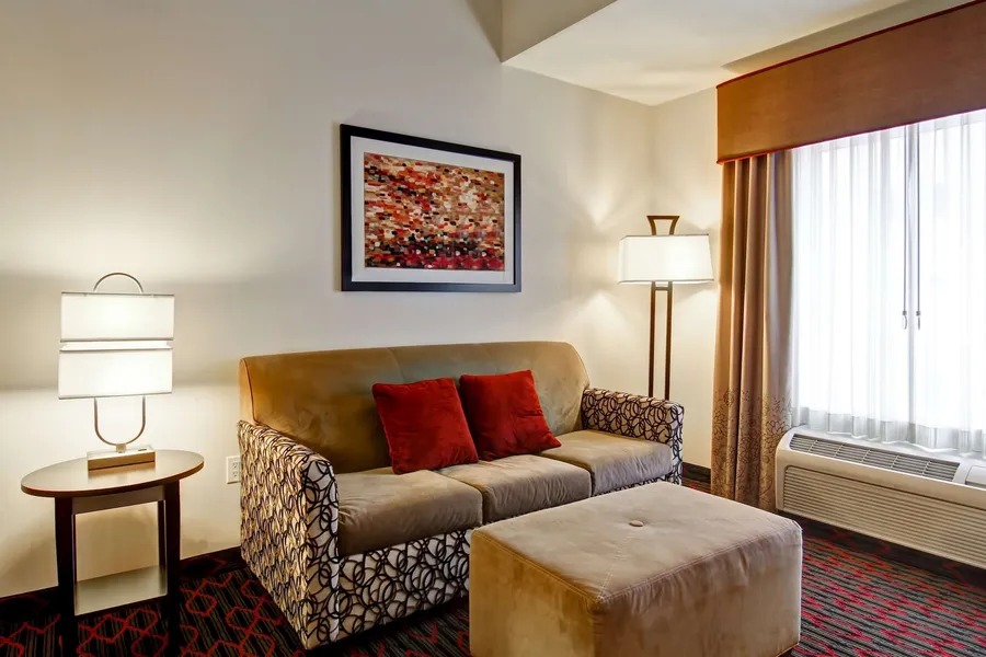 Hampton Inn & Suites by Hilton Red Deer hotel detail image 6