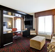 Hampton Inn & Suites by Hilton Red Deer hotel detail image 7