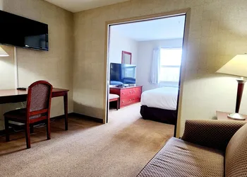 Park Hill Inn & Suites hotel thumbnail 6