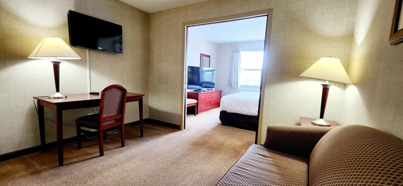 Park Hill Inn & Suites hotel detail image 6
