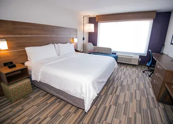 Holiday Inn Express Red Deer North by IHG hotel thumbnail 7