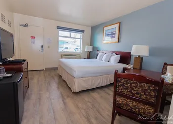 Empire Inn & Suites hotel thumbnail 3