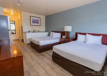 Empire Inn & Suites hotel thumbnail 8
