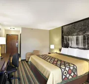 Super 8 by Wyndham Tuscola hotel detail image 7