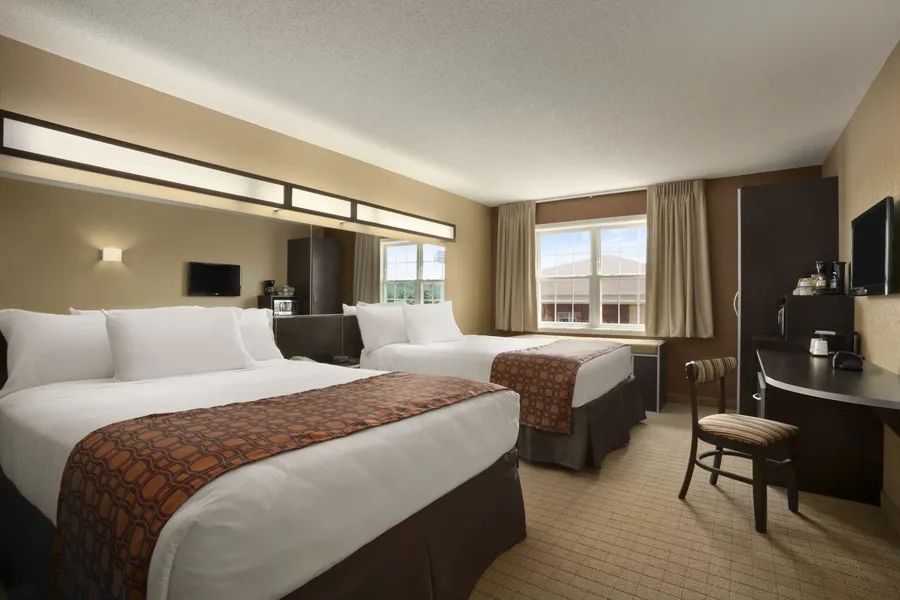 Microtel Inn By Wyndham Mineral Wells/Parkersburg hotel detail image 6