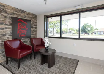 Red Roof Inn Norfolk - Portsmouth hotel thumbnail 3