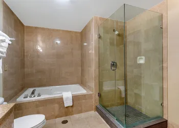 Comfort Suites Southaven - Memphis South hotel thumbnail 7