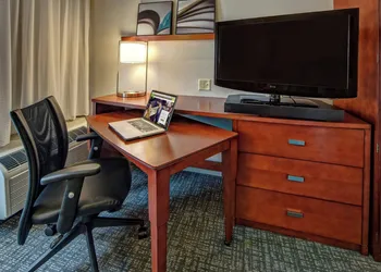Courtyard by Marriott Memphis Southaven hotel thumbnail 7