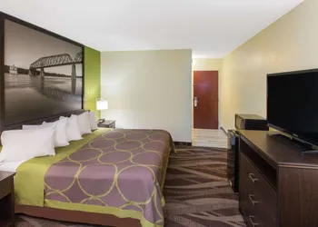 Super 8 by Wyndham Southaven hotel thumbnail 3