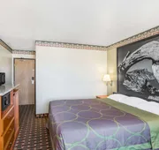 Super 8 by Wyndham Grants Pass hotel detail image 7