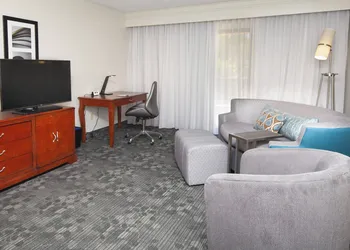 Courtyard by Marriott Valdosta hotel thumbnail 8