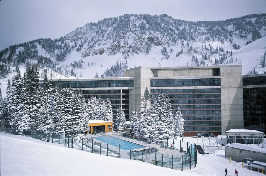 The Cliff Lodge and Spa hotel detail image 6