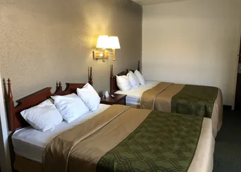 Posh Inn & Suites hotel thumbnail 3