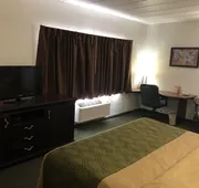 Posh Inn & Suites hotel detail image 7