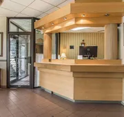 Quality Hotel & Suites hotel detail image 5