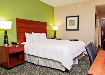 Hampton Inn & Suites Harlingen hotel thumbnail 4