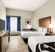 La Quinta Inn & Suites by Wyndham Brownsville North hotel detail image 7