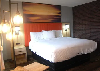 Vacation Lodge hotel thumbnail 4
