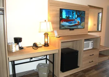Vacation Lodge hotel thumbnail 6
