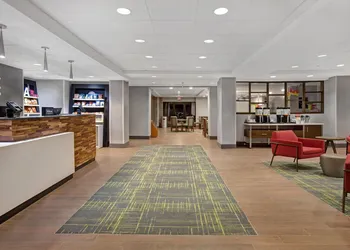 Hampton Inn Westfield hotel thumbnail 3