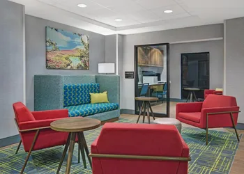 Hampton Inn Westfield hotel thumbnail 4