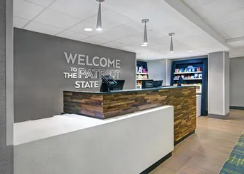 Hampton Inn Westfield hotel thumbnail 5