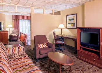 Sheraton Springfield Monarch Place Hotel hotel thumbnail 8