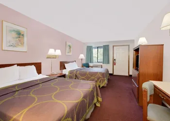 Super 8 by Wyndham Keystone/Mt. Rushmore hotel thumbnail 8