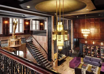 Hotel Phillips Kansas City Curio Collection by Hilton hotel thumbnail 4