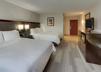 Holiday Inn Express Hotel & Suites Dayton-Centerville by IHG hotel thumbnail 6
