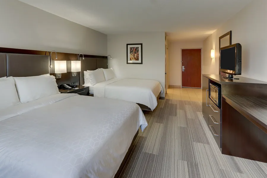 Holiday Inn Express Hotel & Suites Dayton-Centerville by IHG hotel detail image 6