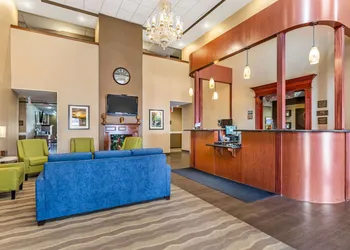 Comfort Suites South Point - Huntington hotel thumbnail 3