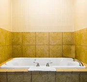 Comfort Suites South Point - Huntington hotel detail image 5