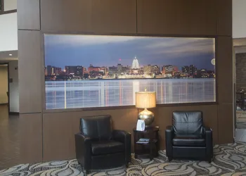 Wyndham Garden Madison Fitchburg hotel thumbnail 5