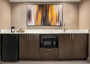 Courtyard by Marriott Dayton North hotel thumbnail 6