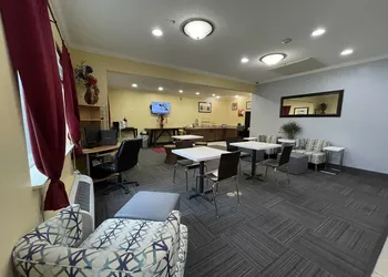 Clarion Pointe Fairborn near Wright Patterson AFB hotel thumbnail 2