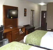 Comfort Suites Dover University Area hotel detail image 5
