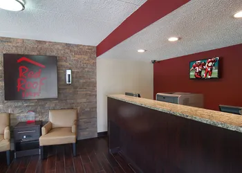 Red Roof Inn Springfield, IL hotel thumbnail 5