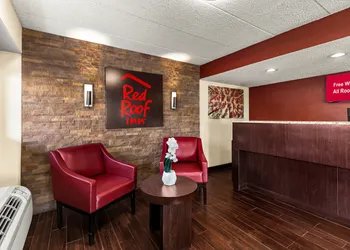 Red Roof Inn Springfield, IL hotel thumbnail 7