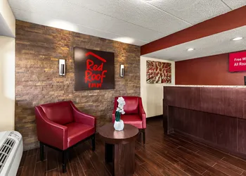 Red Roof Inn Springfield, IL hotel thumbnail 7
