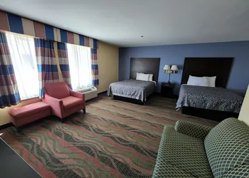 Days Inn by Wyndham Springfield hotel thumbnail 7