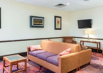 Clarion Hotel Somerset - New Brunswick hotel thumbnail 5