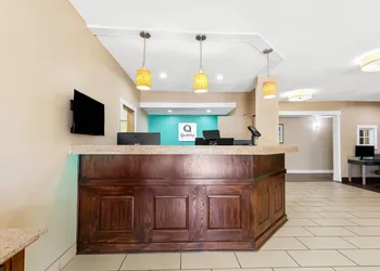 Quality Inn and Suites Springfield Southwest near I-72 hotel thumbnail 4