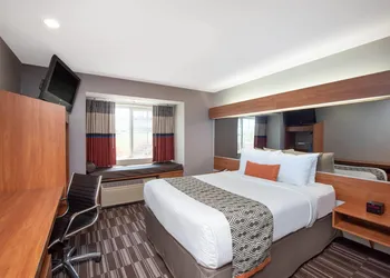 Microtel Inn & Suites by Wyndham Springfield hotel thumbnail 6