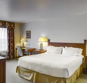 Holiday Inn Express Hotel & Suites Jacksonville by IHG hotel detail image 3
