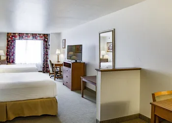 Holiday Inn Express Hotel & Suites Jacksonville by IHG hotel thumbnail 7