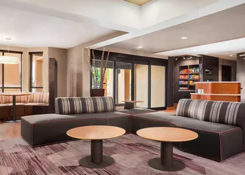 Courtyard by Marriott Springfield hotel thumbnail 4